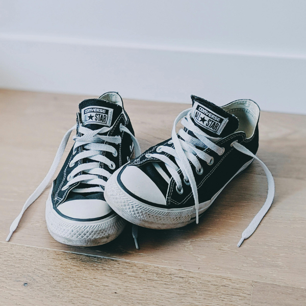 Casual Footwear Sterilise & Deodorise